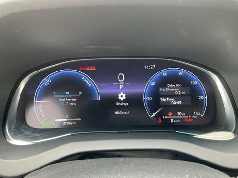 Used 2024 Toyota Venza Limited AWD/4WD image 15