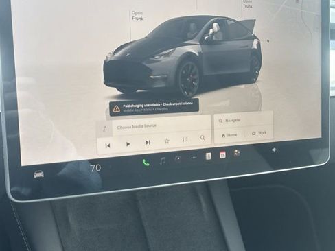 Used 2022 Tesla Model Y Performance image 29