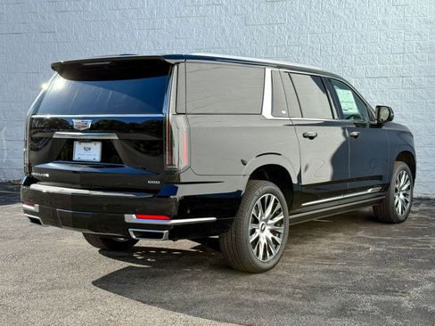 New 2025 Cadillac Escalade ESV Premium Luxury Platinum w/ LPO, Floor Liner Package image 8