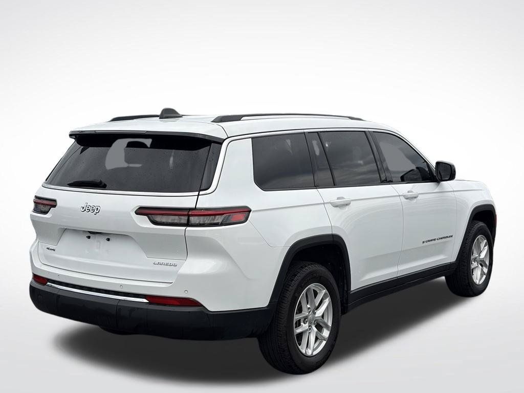 Used 2023 Jeep Grand Cherokee L Laredo w/ Luxury Tech Group I AWD/4WD image 6