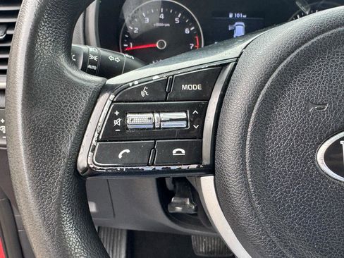 Used 2021 Kia Sportage LX image 19