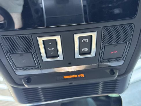 New 2026 Land Rover Range Rover Evoque S AWD/4WD image 23