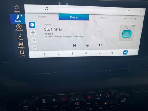 New 2025 Jeep Gladiator Rubicon w/ Safety Group image 11