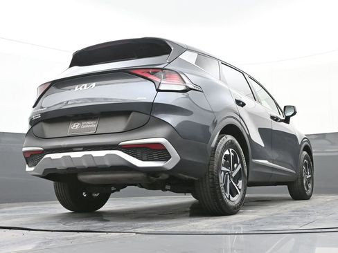 Used 2023 Kia Sportage LX image 36