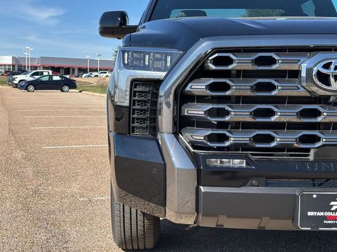 New 2026 Toyota Tundra Platinum image 4