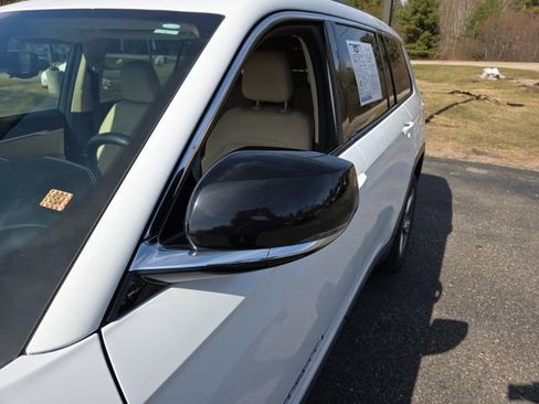 Used 2021 Jeep Grand Cherokee L Limited image 40