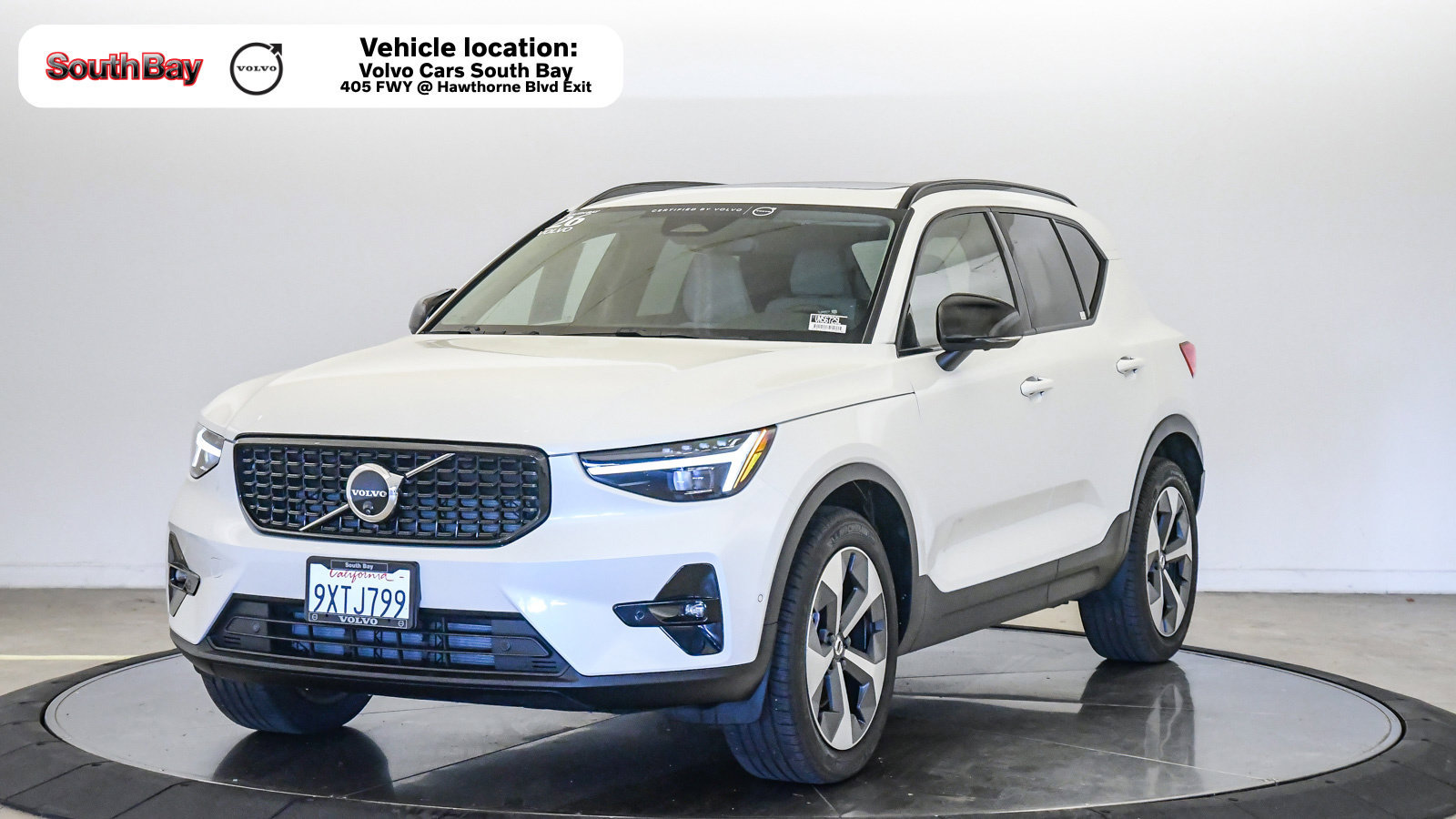 Used 2026 Volvo XC40 B5 Plus w/ Protection Package Premier AWD/4WD image 1