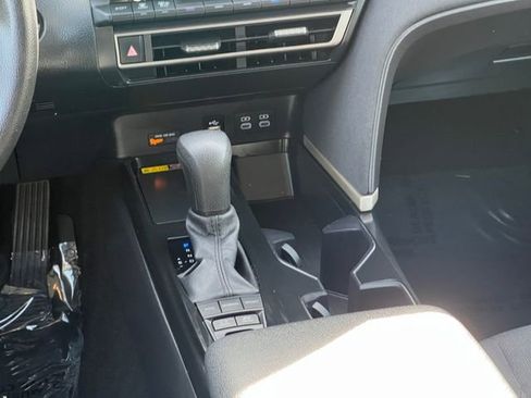 Certified 2025 Toyota Camry LE image 17