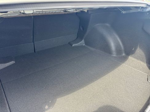 Used 2025 Toyota Corolla SE FWD image 21
