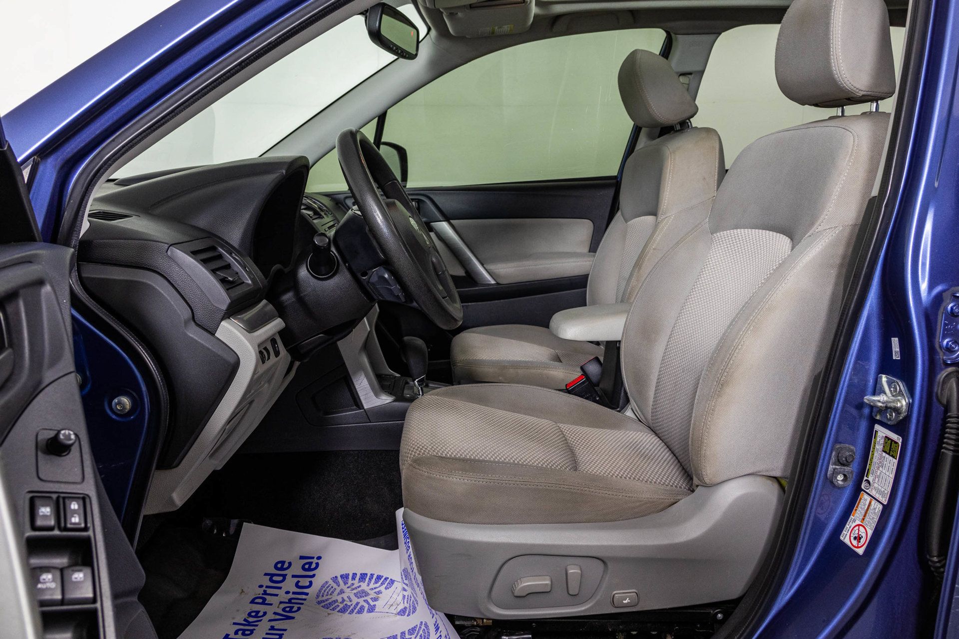 Used 2015 Subaru Forester 2.5i Premium w/ All-Weather Package AWD/4WD image 23