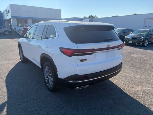 New 2026 Buick Enclave Preferred w/ LPO, Floor Liner Package FWD image 4