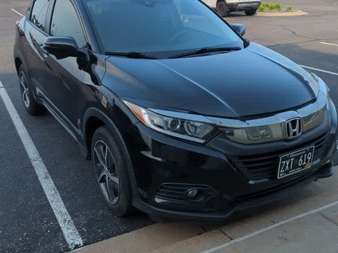 Used 2021 Honda HR-V EX image 2