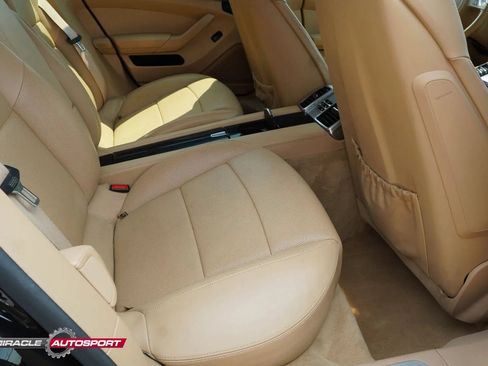 Used 2013 Porsche Panamera GTS AWD/4WD image 38