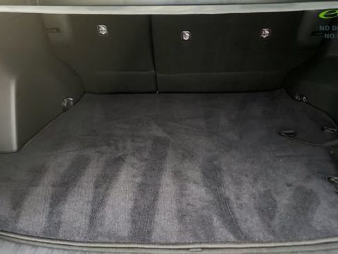 Used 2023 Toyota RAV4 XLE w/ Convenience Package FWD image 30