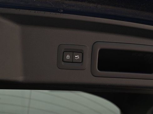 Certified 2025 MAZDA CX-30 AWD 2.5 S w/ Premium Package image 37