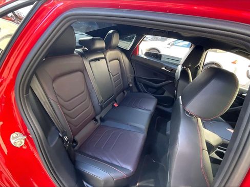 Certified 2024 Volkswagen Jetta GLI Autobahn w/ GLI Black Package image 26