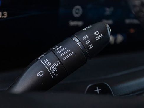 Certified 2024 Cadillac XT4 Premium Luxury image 14