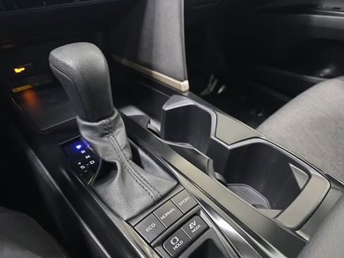 Certified 2025 Toyota Camry LE image 20