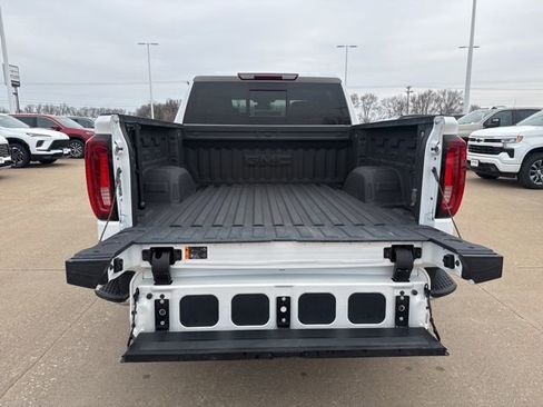 Used 2024 GMC Sierra 1500 SLT w/ SLT Premium Plus Package image 6