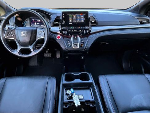 Used 2023 Honda Odyssey Sport image 16