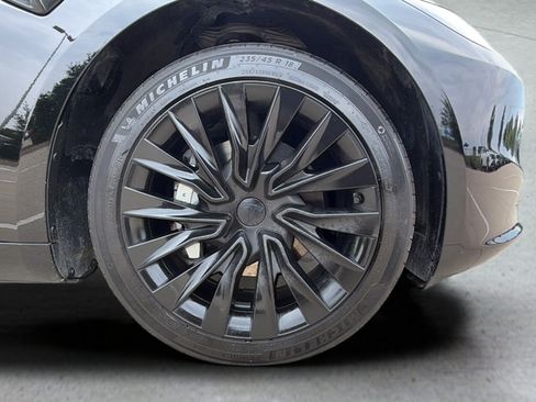 Used 2024 Tesla Model 3 Standard Range RWD image 21