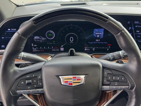 Certified 2023 Cadillac Escalade Premium Luxury w/ LPO, Radiant Package image 19