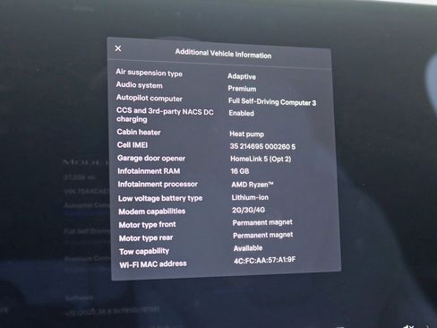 Used 2022 Tesla Model X image 25