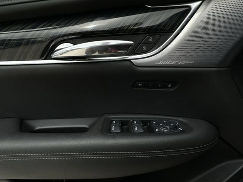 Certified 2023 Cadillac XT6 Premium Luxury FWD image 21