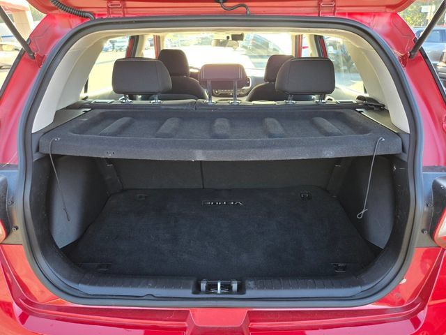 Used 2022 Hyundai Venue SEL FWD image 17