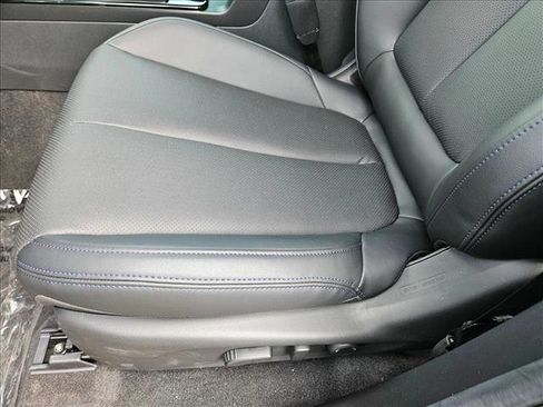 New 2026 Subaru Forester Touring AWD/4WD image 4
