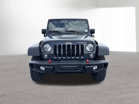 Used 2016 Jeep Wrangler Unlimited Rubicon AWD/4WD image 3