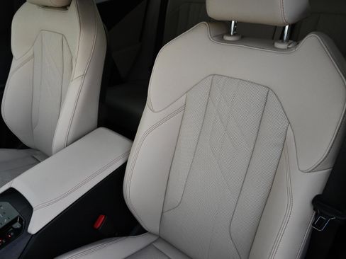 New 2026 BMW X3 xDrive30 w/ Premium Package image 10