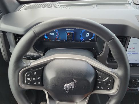 Used 2025 Ford Bronco Badlands AWD/4WD image 20