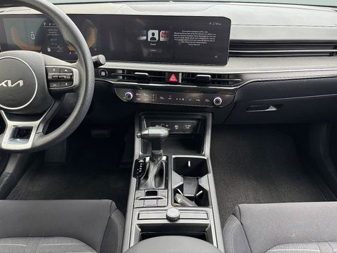 Used 2025 Kia K5 LXS FWD image 32