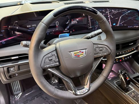 New 2026 Cadillac CT5 V image 4