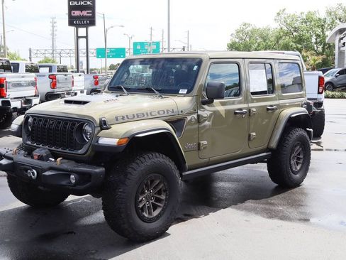 Used 2025 Jeep Wrangler Unlimited Rubicon 392 AWD/4WD image 6