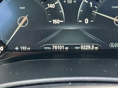 Used 2018 BMW 540i w/ M Sport Package image 30