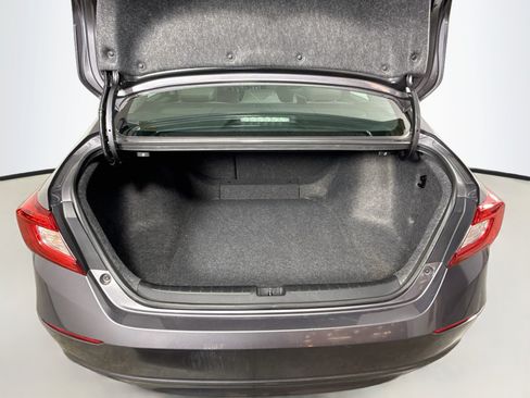 Used 2018 Honda Accord EX-L image 24