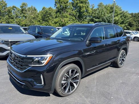 New 2026 Volkswagen Atlas SEL Premium R-Line AWD/4WD image 1
