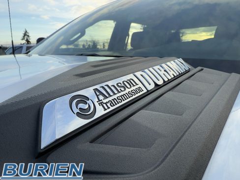 Used 2024 Chevrolet Silverado 2500 LT image 39