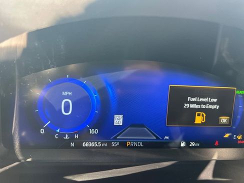 Used 2023 Ford Explorer Platinum w/ Technology Package image 18