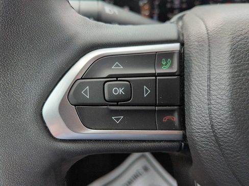 Used 2023 Jeep Compass Limited AWD/4WD image 16
