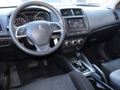 Used 2021 Mitsubishi Outlander Sport ES FWD image 4