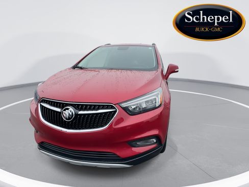 Used 2018 Buick Encore Preferred image 3