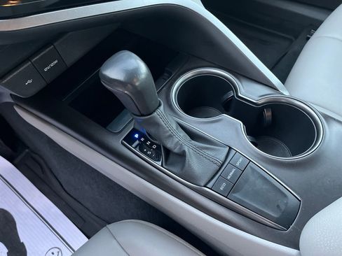 Certified 2023 Toyota Camry SE image 24