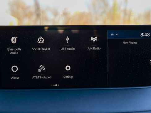 Used 2024 Acura MDX SH-AWD w/ Technology Package image 57