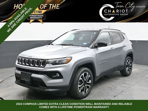 Used 2024 Jeep Compass Limited image 1