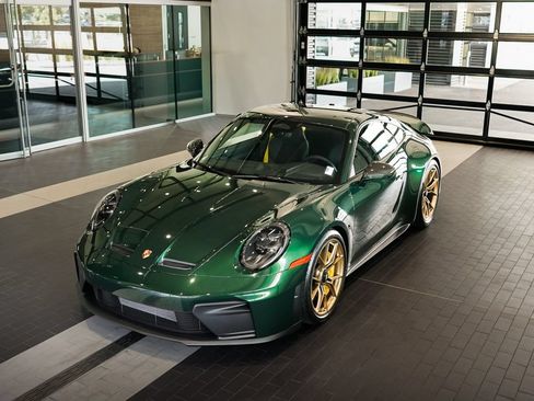 Used 2026 Porsche 911 GT3 RWD image 8