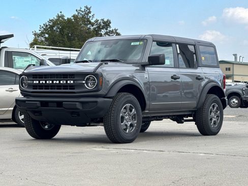 New 2025 Ford Bronco Big Bend image 7