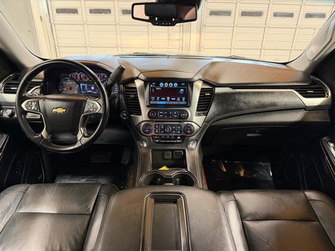 Used 2019 Chevrolet Tahoe LT w/ Luxury Package image 22